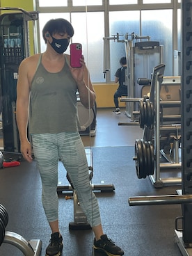 「アイテム（レギンス/スパッツ、グリーン系）」を使った、ryoko.5360さん（メンズ・180cm）の冬コーディネート