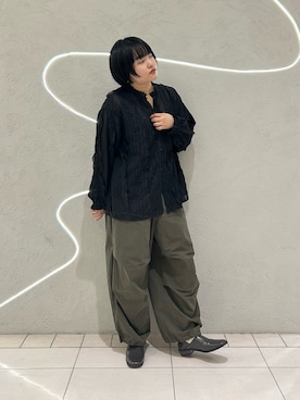 「アイテム（その他シューズ、グレー系）」を使った、MORIさん（レディース・159cm）の秋コーディネート