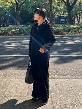 「アイテム（その他アウター、ブラック系）」を使った、MORIさん（レディース・159cm）の秋コーディネート