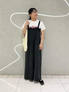 「KBF（ケイビーエフ）のフロッキーロゴTEE（Tシャツ/カットソー、ホワイト系）」を使った、MORIさん（レディース・159cm）の夏コーディネート