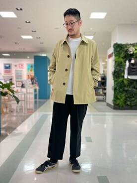 「TAKEO KIKUCHI（タケオキクチ）のアイテム（ブルゾン）」を使った、TAKEO KIKUCHIさん（メンズ・173cm）の春コーディネート