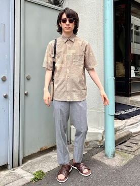 「TAKEO KIKUCHI（タケオキクチ）のアイテム（サンダル）」を使った、TAKEO KIKUCHIさん（メンズ・172cm）の夏コーディネート
