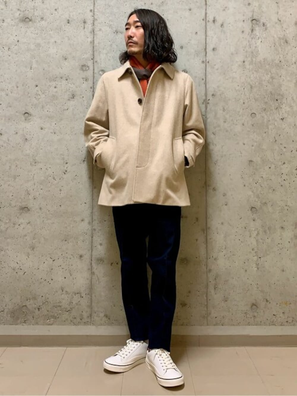 「TAKEO KIKUCHIのRE:NEWOOL ステンカラー ブルゾン（ブルゾン、ベージュ系）」を使った、TAKEO KIKUCHIさん（メンズ・171cm）の秋コーディネートの1枚目の写真