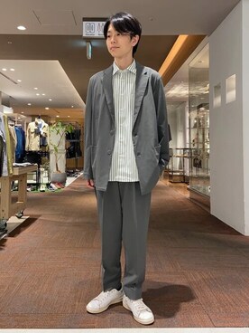 「TAKEO KIKUCHI（タケオキクチ）のアイテム（ジャケット/アウター）」を使った、TAKEO KIKUCHIさん（メンズ・167cm）の春コーディネート