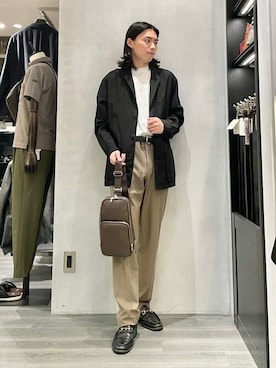「TAKEO KIKUCHI（タケオキクチ）のアイテム（ジャケット/アウター）」を使った、TAKEO KIKUCHIさん（メンズ・174cm）の夏コーディネート