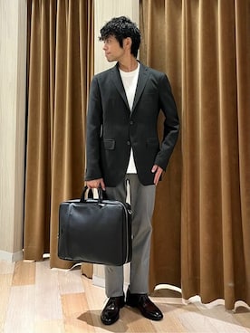 「TAKEO KIKUCHI（タケオキクチ）のアイテム（ジャケット/アウター）」を使った、TAKEO KIKUCHIさん（メンズ・165cm）の秋コーディネート