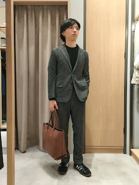 「TAKEO KIKUCHI（タケオキクチ）のアイテム（ジャケット/アウター）」を使った、TAKEO KIKUCHIさん（メンズ・178cm）の秋コーディネート