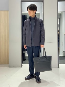 「TAKEO KIKUCHI（タケオキクチ）のアイテム（ジャケット/アウター）」を使った、TAKEO KIKUCHIさん（メンズ・167cm）の秋コーディネート