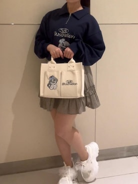 「ブルべ夏」｜「アイテム（スウェット）」を使った、ゆいさん（レディース・155cm）の冬コーディネート