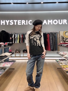 「アイテム（ウォレットチェーン）」を使った、Ayakaさん（レディース・161cm）の冬コーディネート