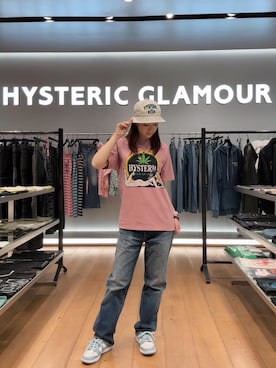 「HYSTERIC GLAMOUR（ヒステリックグラマー）のストレートデニムパンツ（デニムパンツ、ブルー系）」を使った、Ayakaさん（レディース・161cm）の夏コーディネート