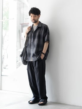 「ATTACHMENT（アタッチメント）のアイテム（パンツ）」を使った、SHUさん（メンズ・170cm）の夏コーディネート