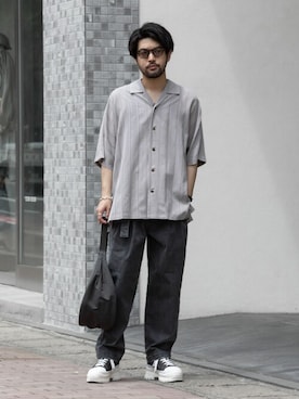 「ATTACHMENT（アタッチメント）のアイテム（パンツ）」を使った、SHUさん（メンズ・170cm）の夏コーディネート
