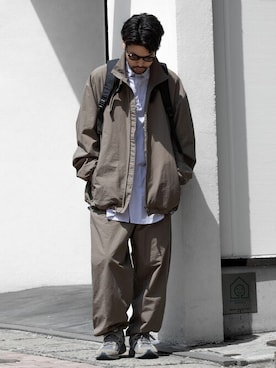 「wrou（ロウ）のアイテム（ジャケット/アウター）」を使った、SHUさん（メンズ・170cm）の秋コーディネート