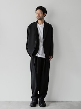 「ATTACHMENT（アタッチメント）のアイテム（テーラードジャケット）」を使った、SHUさん（メンズ・170cm）の秋コーディネート