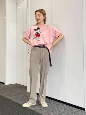 「ミッキーT」｜「アイテム（スラックス）」を使った、BEAMS BOYさん（レディース・161cm）の春コーディネート