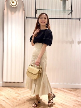 「JILL by JILL STUART（ジルバイジルスチュアート）のアイテム（Tシャツ/カットソー）」を使った、JILL by JILL STUART STAFFさん（レディース・160cm）の春コーディネート