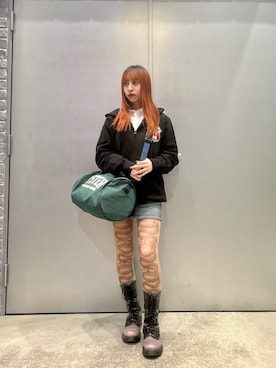 「アイテム（ドラムバッグ）」を使った、RINAさん（レディース・152cm）の秋コーディネート