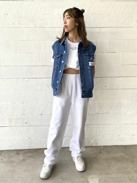 公式 Calvin Kleinさんのコーディネート