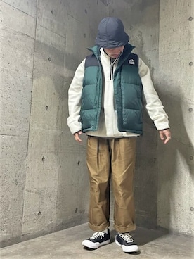 「FREDY&GLOSTER」｜「アイテム（ダウンベスト）」を使った、GLOSTER stylingさん（メンズ・175cm）の秋コーディネート