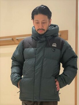 「gloster」｜「アイテム（ダウンジャケット/コート）」を使った、GLOSTER stylingさん（メンズ・172cm）の冬コーディネート