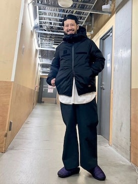 「gloster」｜「アイテム（ダウンジャケット/コート）」を使った、GLOSTER stylingさん（メンズ・172cm）の冬コーディネート