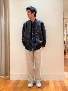 「ホワイトデニム」｜「アイテム（ブルゾン）」を使った、GLOSTER stylingさん（メンズ・171cm）の冬コーディネート
