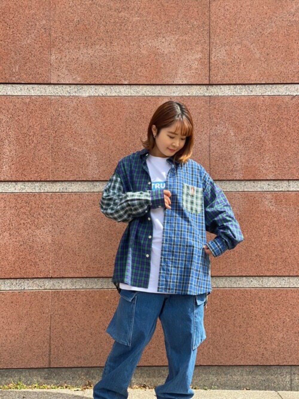 「デニム、カジュアル、BEAVER、MANASTASH、メンズライク、春、春コーデ、カジュアルコーデ、今日のコーデ、BEAVER名古屋」｜「MANASTASHのMANASTASH/マナスタッシュ　MHOP LS TEE　ロンティー（Tシャツ/カットソー、ホワイト系）」を使った、Renさん（レディース・153cm）の春コーディネートの1枚目の写真