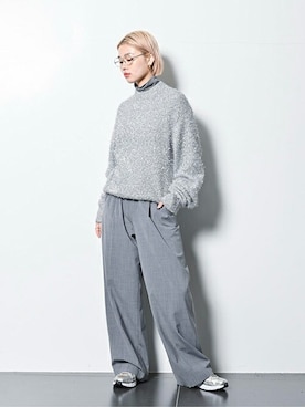 「アイテム（ニット/セーター、シルバー系）」を使った、KAMEYAMAさん（レディース・168cm）の秋コーディネート