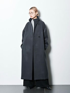 「アイテム（ニット/セーター、シルバー系）」を使った、KAMEYAMAさん（レディース・168cm）の冬コーディネート