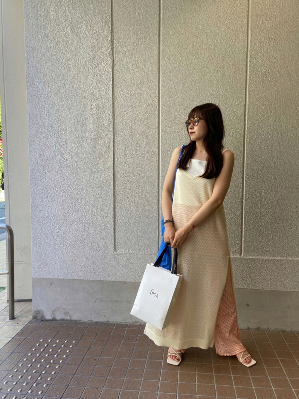 「シンプル、お出かけコーデ、ootd、おしゃれさんと繋がりたい、ラブアンドピース2021」｜「JOURNAL STANDARDのアイテム（ワンピース、ホワイト系）」を使った、yuithinnさん（レディース・152cm）の秋コーディネートの1枚目の写真
