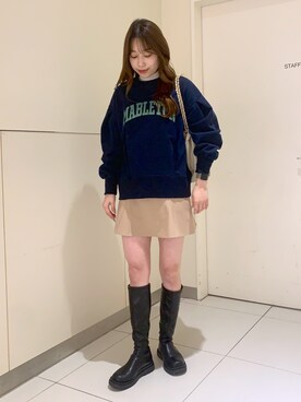 「FREE'S MART（フリーズマート）のアイテム（スウェット）」を使った、freesnatsukiさん（レディース・167cm）の冬コーディネート