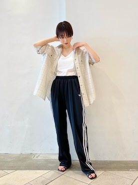 上中（kaminaka）さんのコーディネート