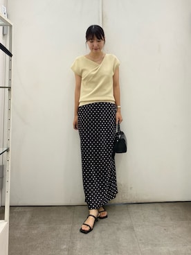 「SENSE OF PLACE by URBAN RESEARCH(センスオブプレイスバイアーバンリサーチ)のサテンアイラインスカート(Skirt、ブラック系)」を使った、naoさん(レディース・158cm)の夏コーディネート