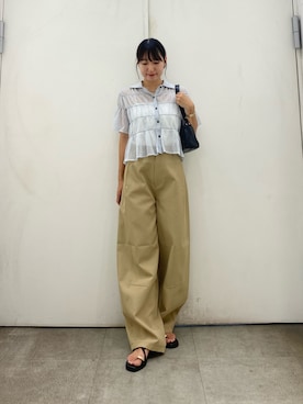 「SENSE OF PLACE by URBAN RESEARCH(センスオブプレイスバイアーバンリサーチ)のバレルレッグチノパンツ(その他パンツ、ベージュ系)」を使った、naoさん(レディース・158cm)の夏コーディネート