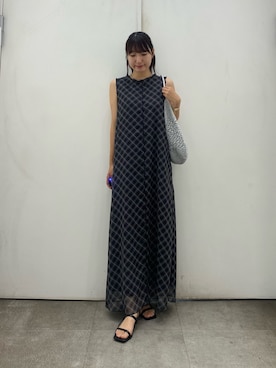 「SENSE OF PLACE by URBAN RESEARCH(センスオブプレイスバイアーバンリサーチ)のチェックシアーナローワンピース(One piece dress、ブラック系)」を使った、naoさん(レディース・158cm)の夏コーディネート