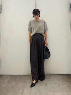 「SENSE OF PLACE by URBAN RESEARCH(センスオブプレイスバイアーバンリサーチ)のピンストライプルーズパンツ(その他パンツ、ブラウン系)」を使った、naoさん(レディース・158cm)の秋コーディネート