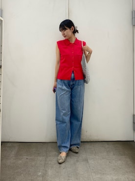 「SENSE OF PLACE by URBAN RESEARCH(センスオブプレイスバイアーバンリサーチ)のタックフェードデニムパンツ(デニムパンツ、ブルー系)」を使った、naoさん(レディース・158cm)の春コーディネート