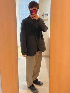 「UNIQLO（ユニクロ）のアイテム（スニーカー、ブラック系）」を使った、Teioさん（メンズ・179cm）の冬コーディネート