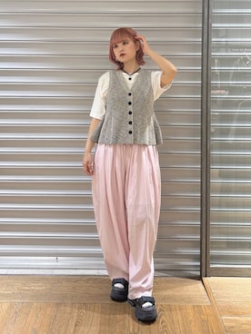 「JEANASIS（ジーナシス）のウェーブソールスニーカーサンダル/661914（サンダル、グレー系）」を使った、archangramさん（レディース）の春コーディネート