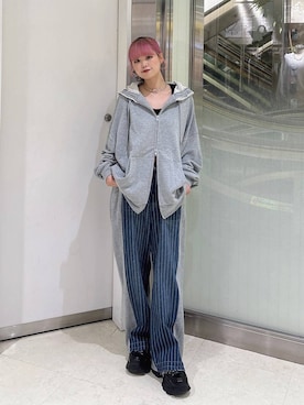 「JEANASIS（ジーナシス）のスウェットコンビデニム/1069573（デニムパンツ、ブルー系）」を使った、archangramさん（レディース）の秋コーディネート