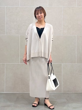 「Elura（エルーラ）の3WAYハトメトート/633020（トートバッグ、ホワイト系）」を使った、atsukoさん（レディース・162cm）の春コーディネート