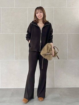 「アイテム（ハンドバッグ）」を使った、atsukoさん（レディース・162cm・40代）の秋コーディネート