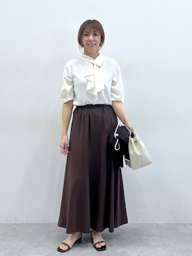 「Elura（エルーラ）のアイテム」を使った、atsukoさん（レディース・162cm）の春コーディネート