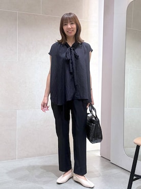 「Elura（エルーラ）のVカットスクエアフラットシューズ/597583（パンプス、ホワイト系）」を使った、atsukoさん（レディース・162cm）の夏コーディネート