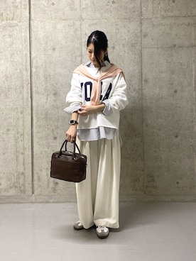 「RIVE DROITE（リヴドロワ）の手洗い可/タックワイドスラックス（スラックス、ホワイト系）」を使った、kotoko0712さん（レディース・162cm）の冬コーディネート