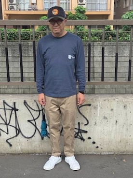 「Dickies（ディッキーズ）のDickies/ディッキーズ TCストレッチウエストイージー8分丈パンツ チノパンツ 秋 秋服 2026年秋冬（チノパンツ、ブルー系）」を使った、aallii＊さん（メンズ・162cm）の秋コーディネート