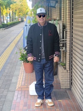 「アイテム（MA-1）」を使った、A A K K I Iさん（メンズ・172cm）の冬コーディネート