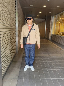 「Champion（チャンピオン）のアイテム」を使った、AKIさん（メンズ・172cm）の秋コーディネート