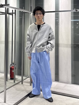 「HARE（ハレ）のアイテム（スラックス）」を使った、柊平さん（メンズ・173cm）の春コーディネート